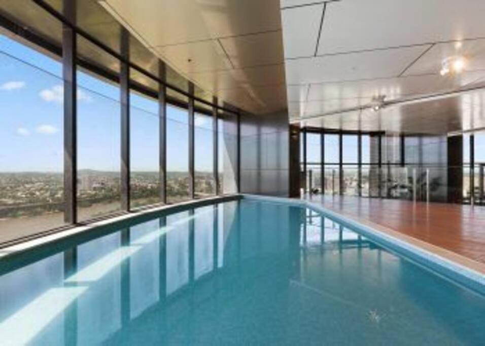 Amazing 2 Bedroom In Cbd! ブリスベン エクステリア 写真