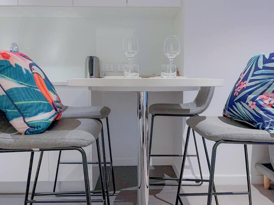 Amazing 2 Bedroom In Cbd! ブリスベン エクステリア 写真