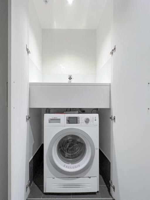 Amazing 2 Bedroom In Cbd! ブリスベン エクステリア 写真